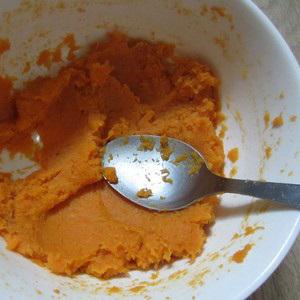 Bánh khoai lang nho khô