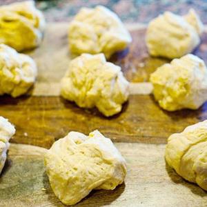 Cách làm bánh khoai lang nướng giòn