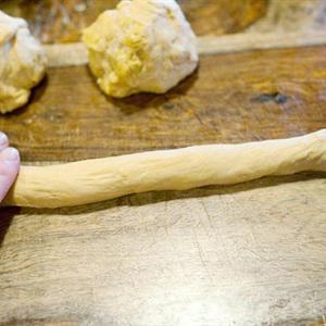 Cách làm bánh khoai lang nướng giòn