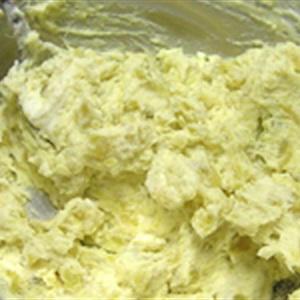 Cách làm bánh khoai lang sốt caramel