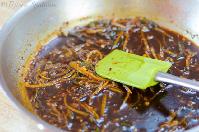 Bánh khoai lang thắt nút  Phiên bản siêu ngon, siêu dễ thương của khoai lang chiên mật ong