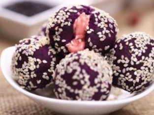 Bánh khoai lang tím cuộn phô-mai