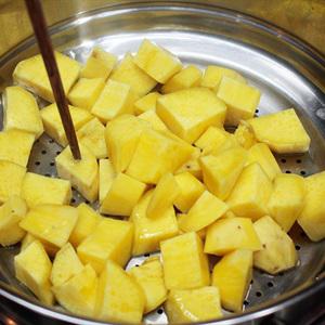 Cách làm bánh khoai lang viên chiên