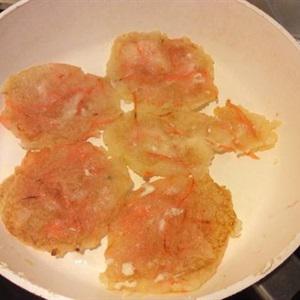 Cách làm bánh khoai mì chiên
