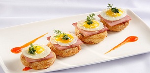 Bánh khoai mì trứng cút