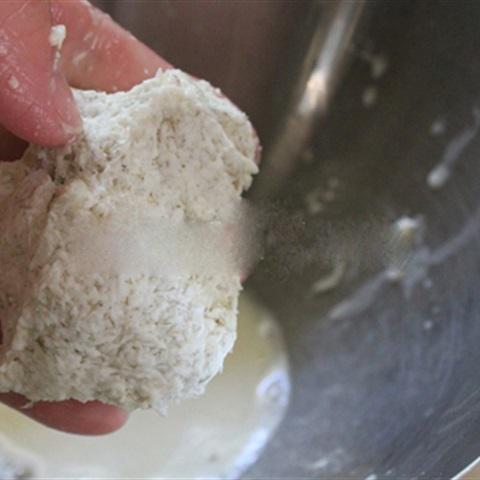 Cách làm bánh khoai mì trứng