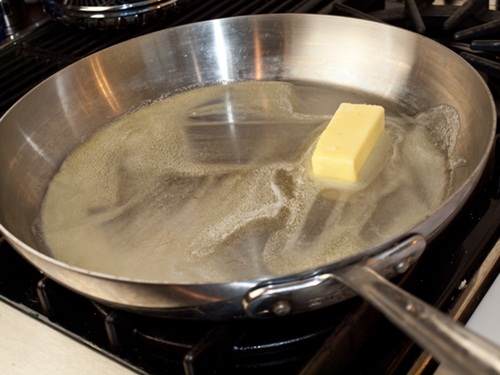 Bánh khoai mì viên sắc màu thơm nức mũi