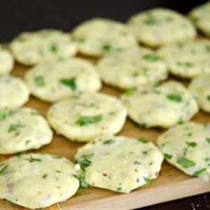 Cách làm bánh khoai tây chiên