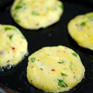 Cách làm bánh khoai tây chiên