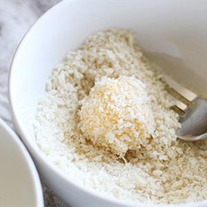 Cách làm bánh khoai tây chiên xù