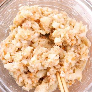 Cách làm bánh khoai tây gà chiên