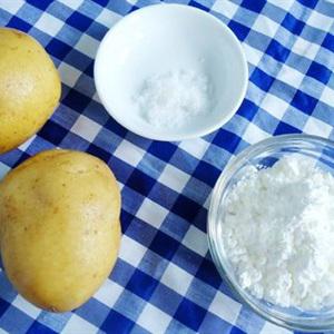 Cách làm bánh khoai tây hình mặt cười