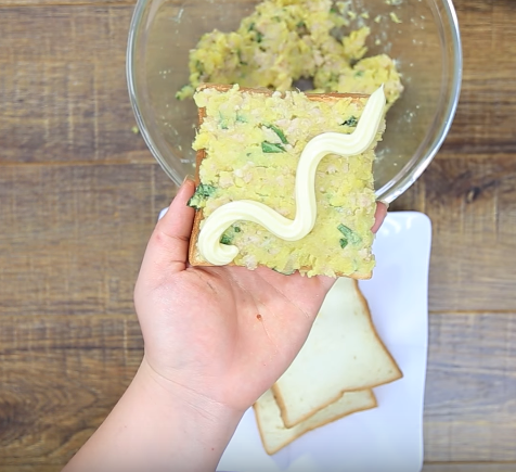 Bánh khoai tây mặt cười siêu đơn giản lại cực xinh yêu