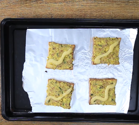 Bánh khoai tây mặt cười siêu đơn giản lại cực xinh yêu