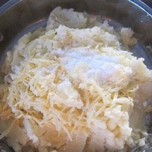 Cách làm bánh khoai tây mặt cười