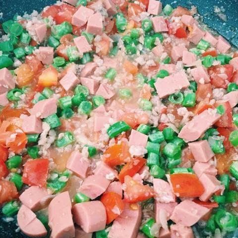 Cách làm bánh khoai tây nhân rau củ