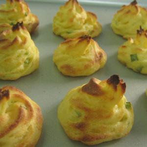 Cách làm bánh khoai tây nướng giòn