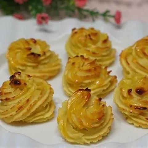 Cách làm bánh khoai tây nướng giòn