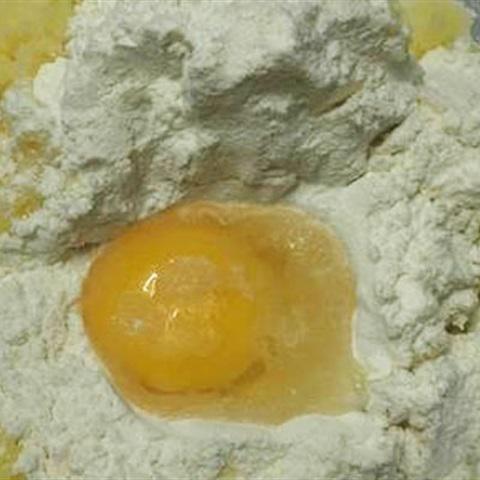 Cách làm bánh khoai tây phô mai chiên xù