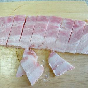 Cách làm bánh khoai tây trộn thịt xông khói chiên