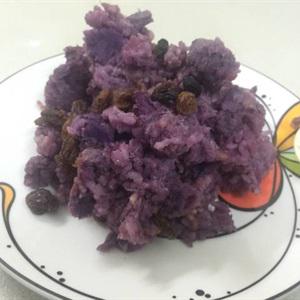 Cách làm bánh khoai tím nho khô