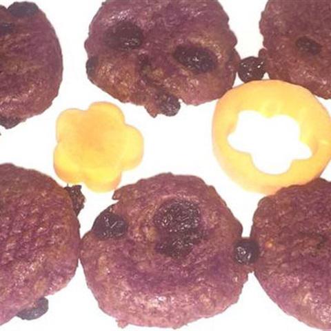 Cách làm bánh khoai tím nho khô