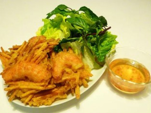 Bánh khoai tôm