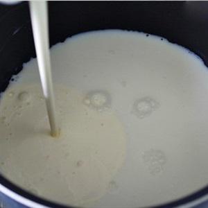 Cách làm bánh khúc bạch 3 màu