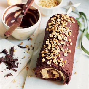 Cách làm bánh khúc cây giáng sinh