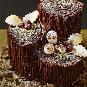 Cách làm bánh khúc cây giáng sinh