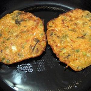 Cách làm bánh kim chi chiên