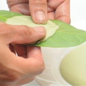 Cách làm bánh lá mơ