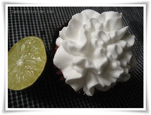 Bánh lemon castella cupcake