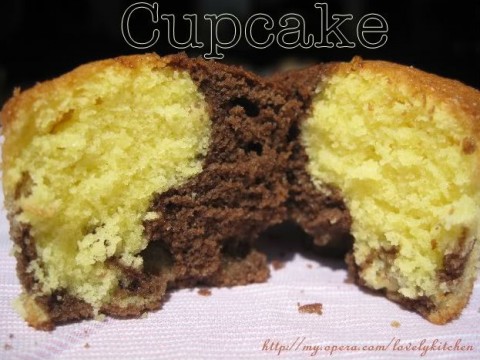 Bánh marble cupcake