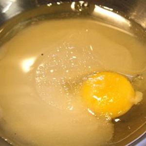 Cách làm bánh mè chiên giòn