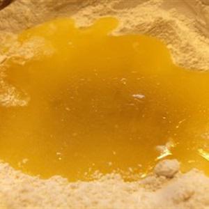 Cách làm bánh mè chiên giòn