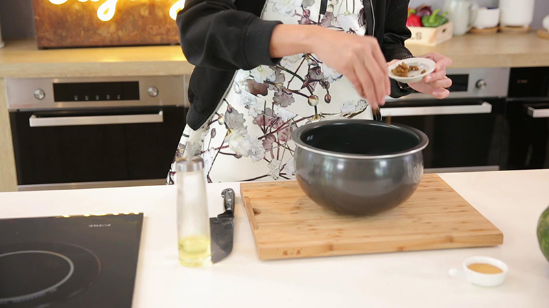 Bánh mì bạch tuộc thơm giòn hấp dẫn