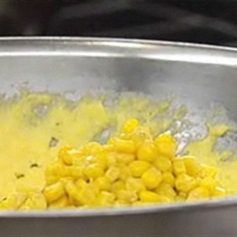 Cách làm bánh mì bắp nướng