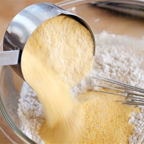 Cách làm bánh mì bắp phết mật ong