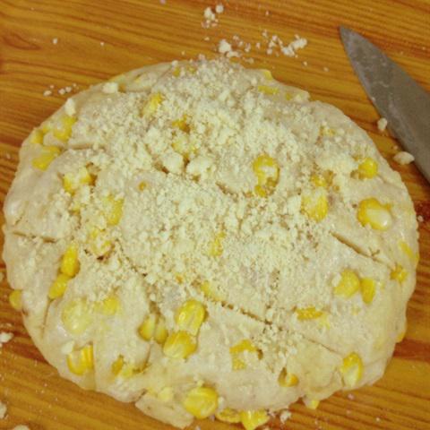 Cách làm bánh mì bắp