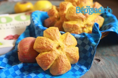 Bánh mì bí đỏ mùa thu