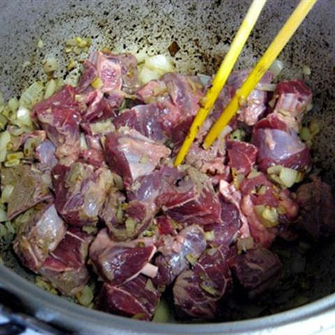 Cách làm bánh mì bò kho