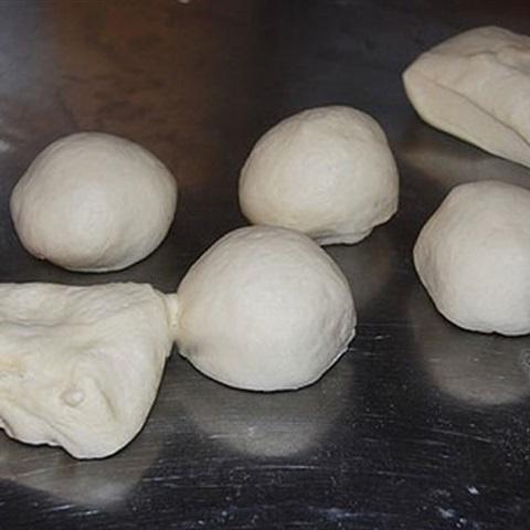 Cách làm bánh mì bơ sữa