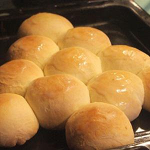 Cách làm bánh mì cây thông