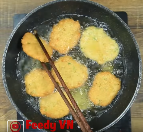 Bánh mì cuộn cheese táo siêu độc, ngon không thể chối từ