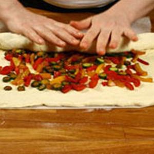 Cách làm bánh mì cuốn mặn