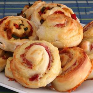 Cách làm bánh mì cuốn mặn