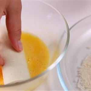 Cách làm bánh mì cuộn xúc xích