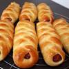 Cách làm bánh mì cuộn xúc xích bơ