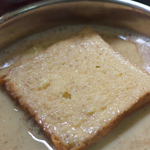Cách làm bánh mì custard chiên
